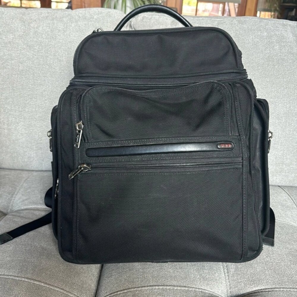 $1295 Authentic TUMI Unisex Travel Business Black Backpacks W/ 9 Zipper Pockets